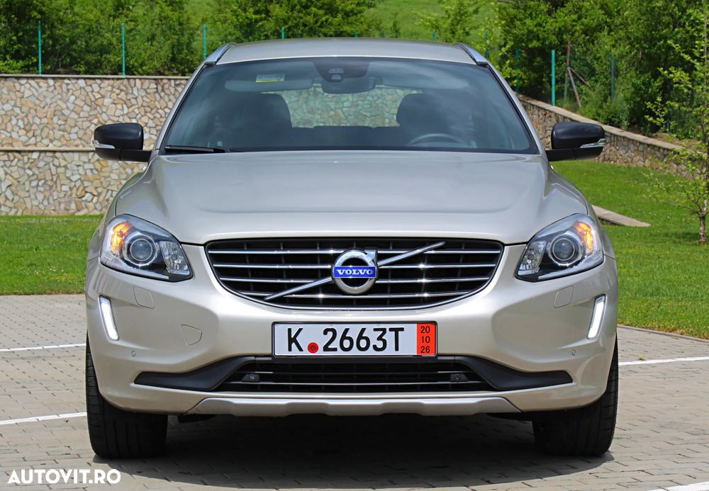 Volvo XC 60 D5 AWD Geartronic Summum - 7