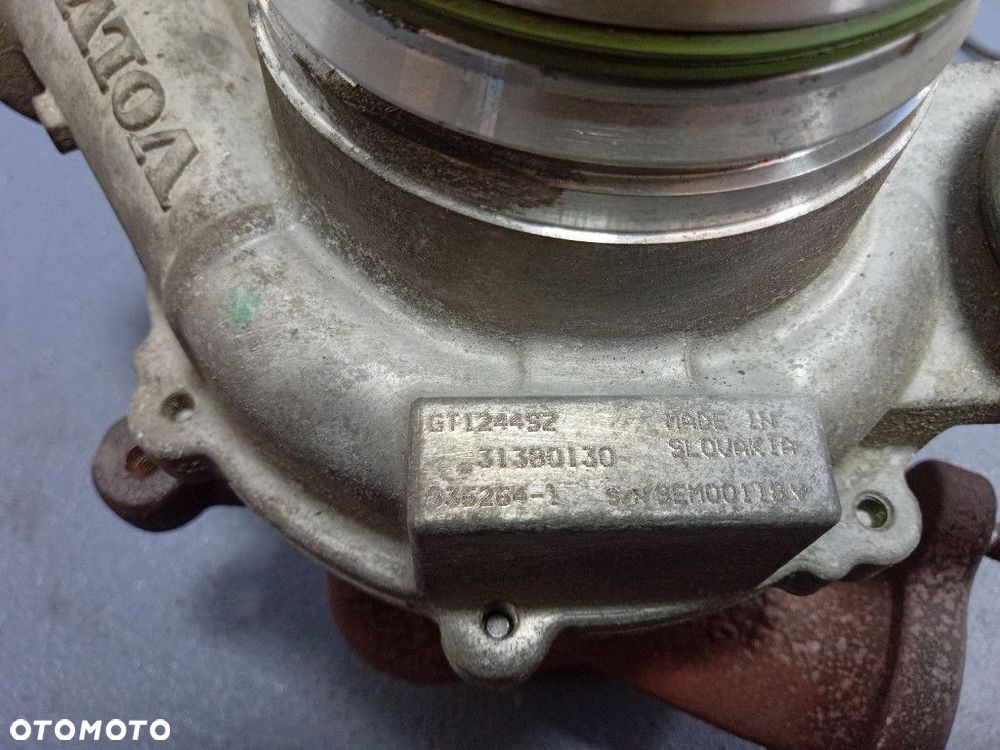 VOLVO V40 II 2.0 D2 120KM TURBOSPRĘŻARKA 31380130 - 8