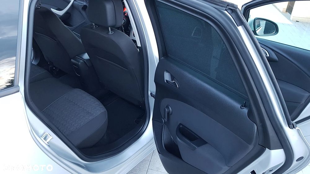 Opel Astra 1.4 T Edition 150 - 39