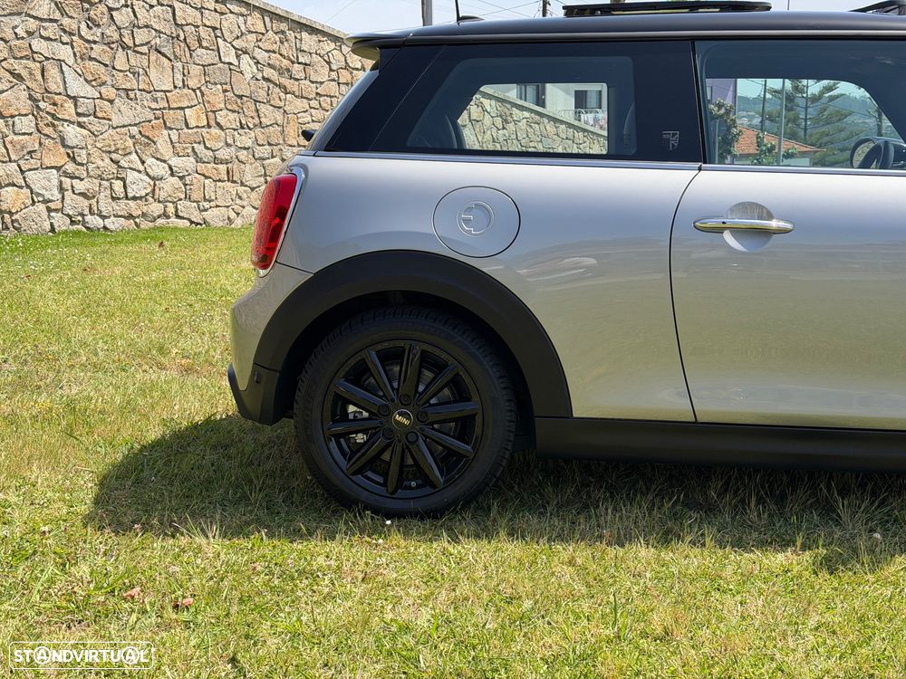 MINI 3 Portas Cooper SE Yours - 9