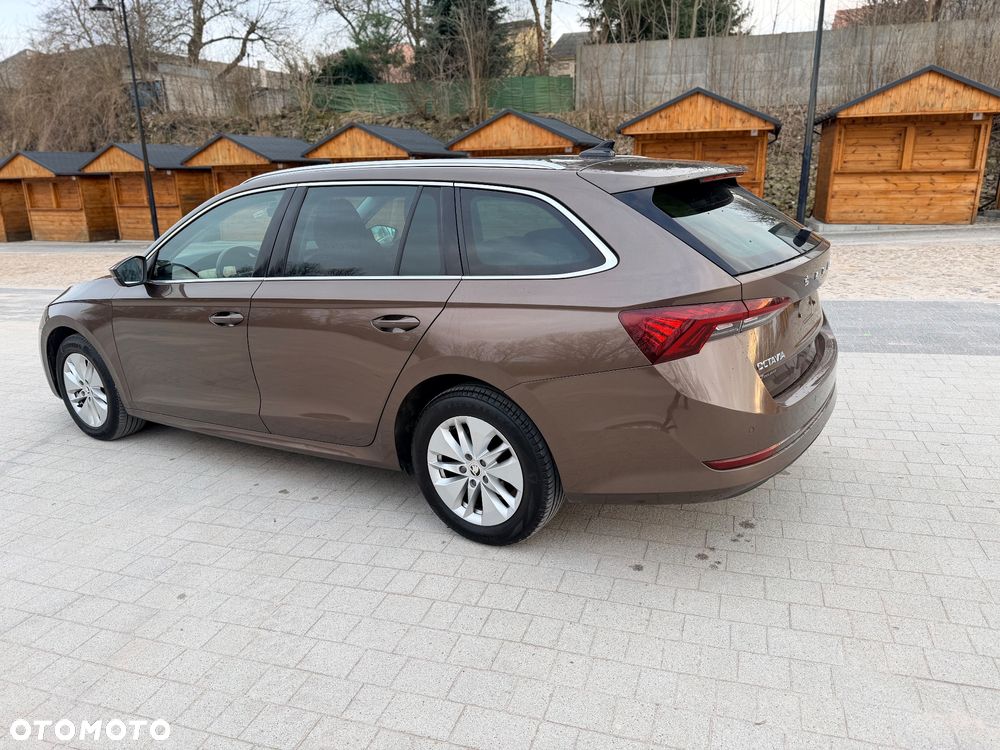 Skoda Octavia 2.0 TDI Ambition EU6 - 12
