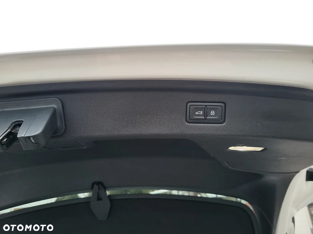 Audi A5 Sportback 40 TFSI S tronic - 14