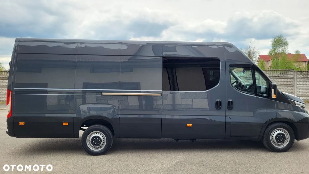 Iveco Daily 35S180 / doka / auto brygadowe / 7 osobowe / - 8