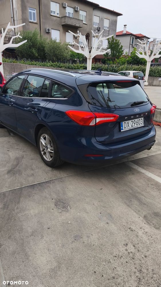 Ford Focus 1.5 EcoBlue Active - 6