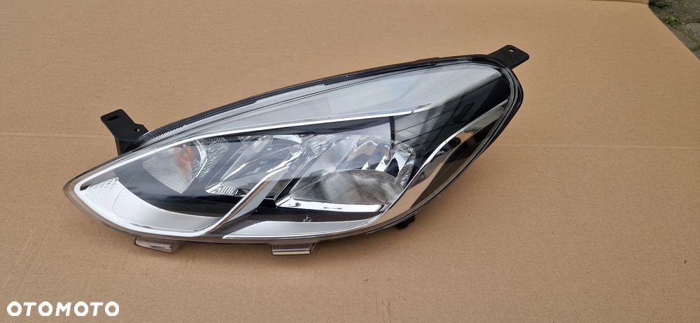 LAMPA LEWA REFLEKTOR LEWY FORD FIESTA MK8 VIII 2017-2021r H1BB-13W030-AD