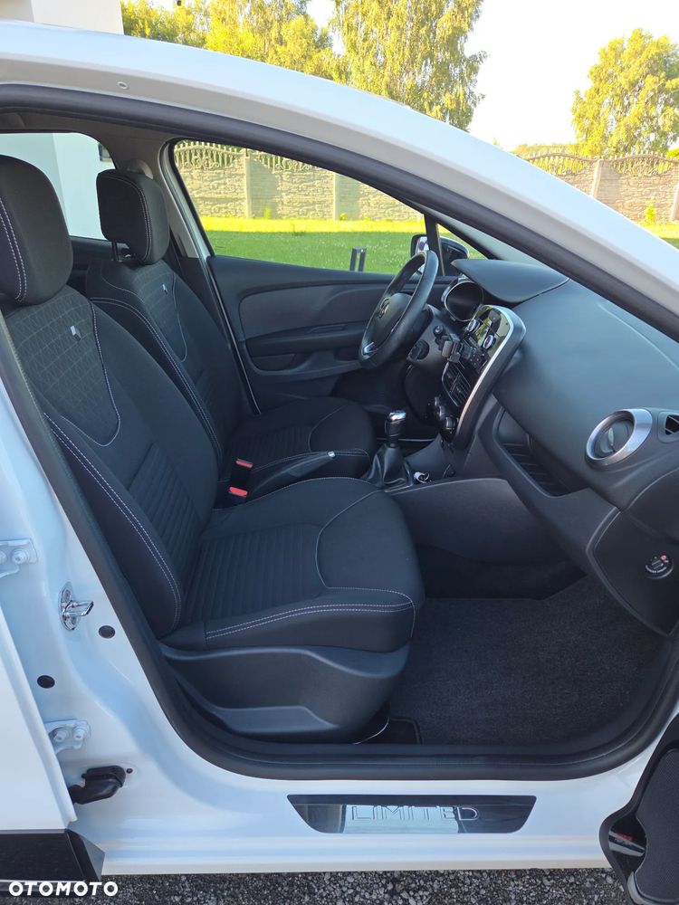 Renault Clio 1.2 16V 75 LIMITED - 31