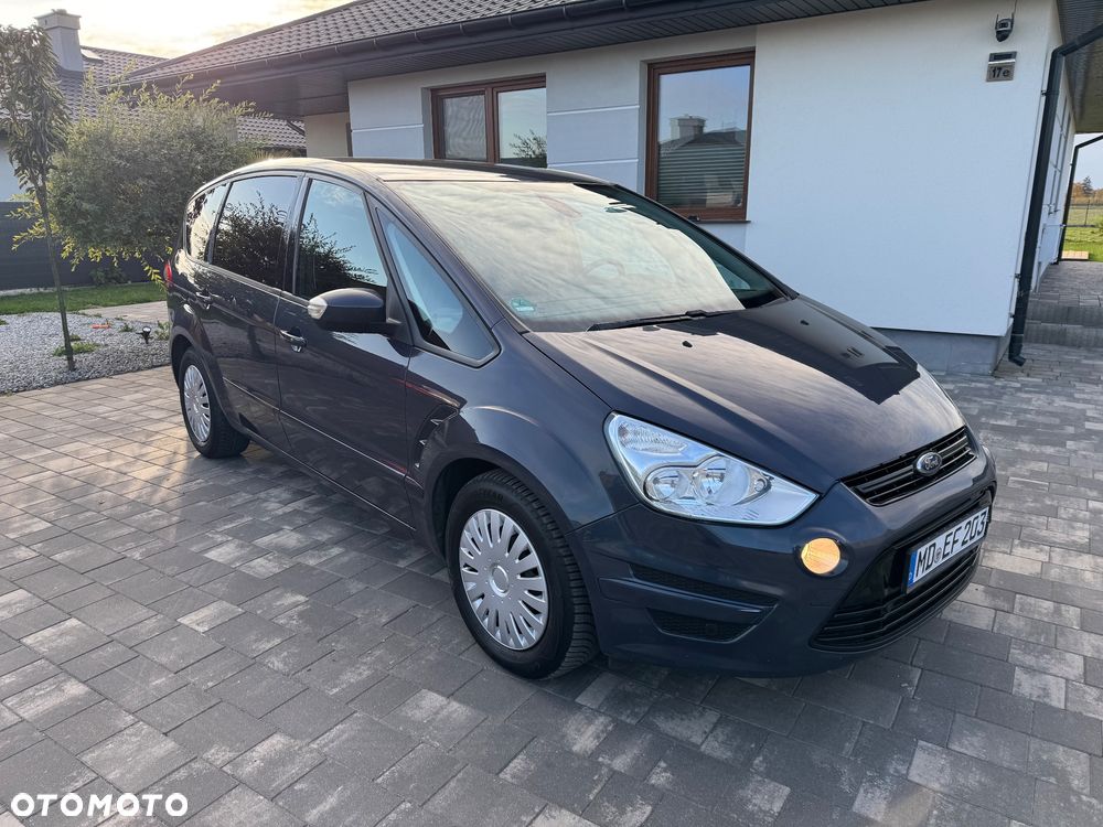 Ford S-Max - 31