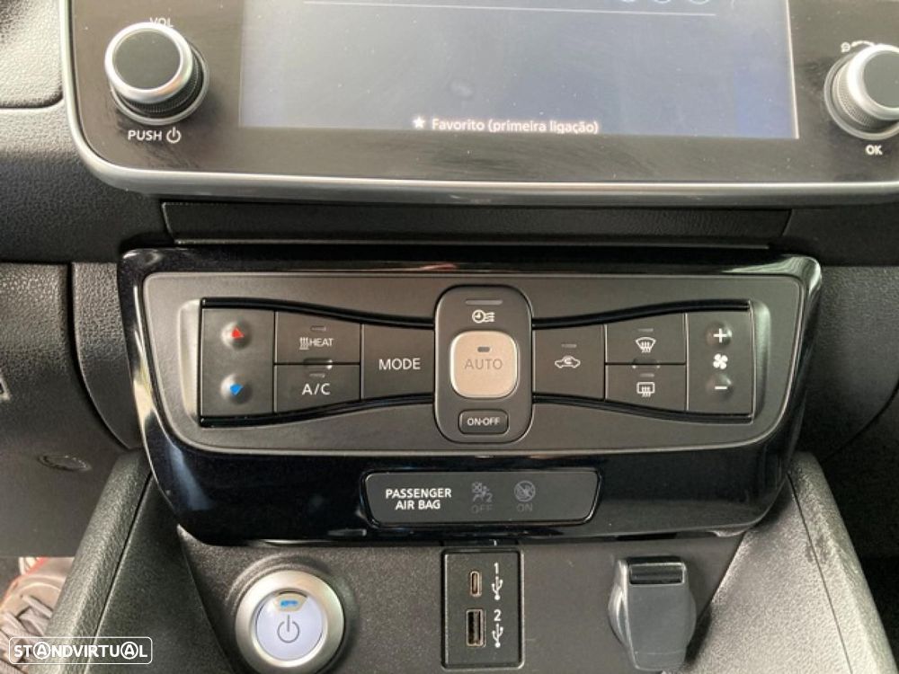 Nissan Leaf N-Connecta - 26