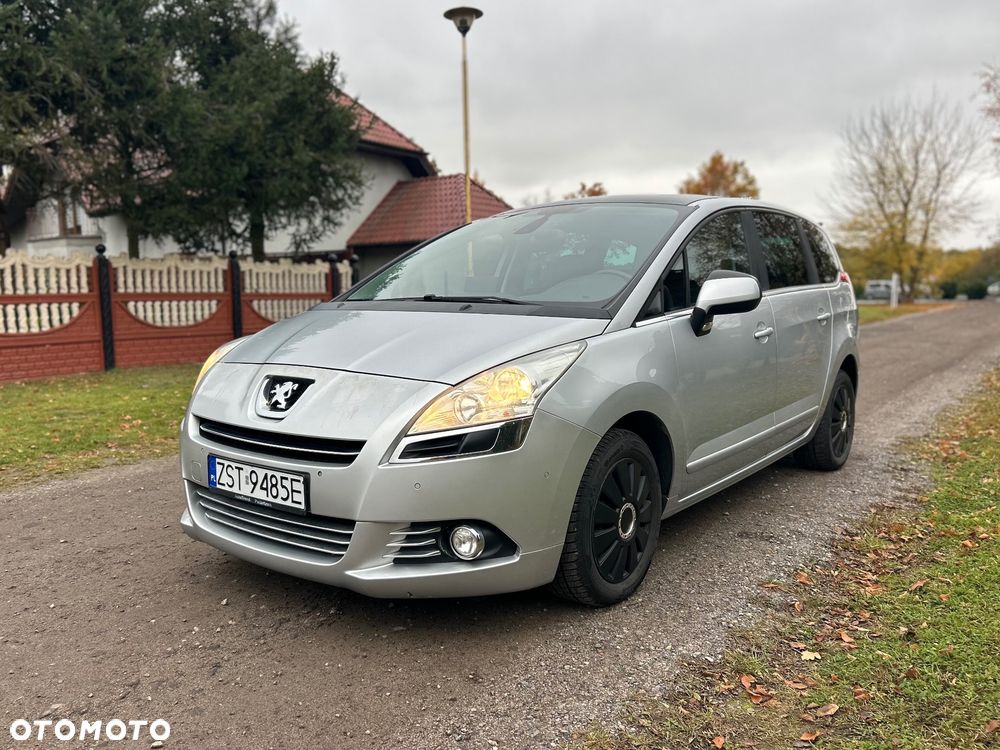Peugeot 5008 - 3