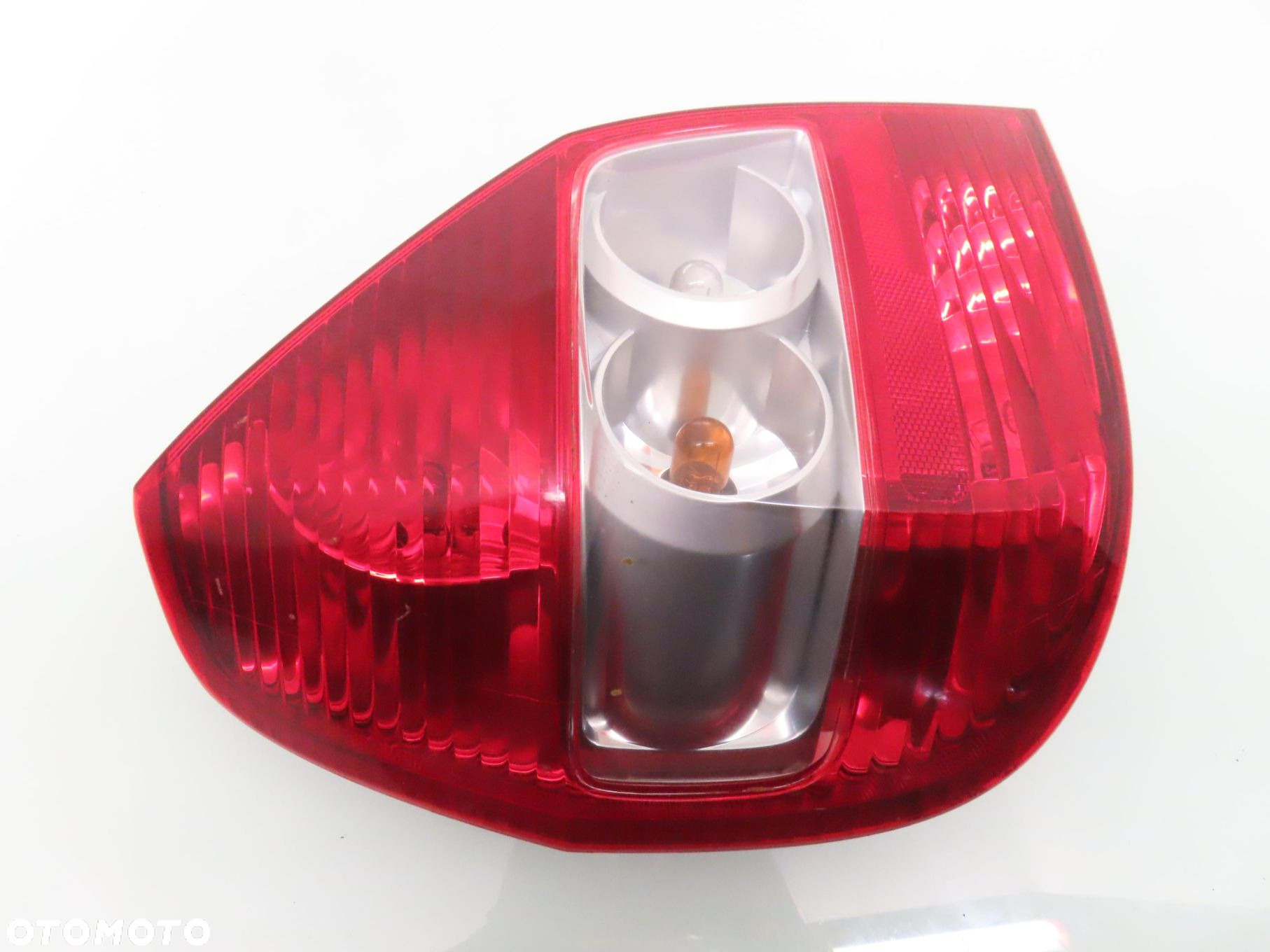 LAMPA LEWA TYLNA HONDA JAZZ II - 5
