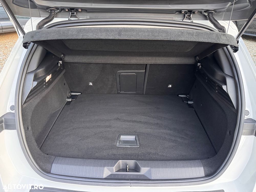 Opel Astra 1.5 D Automatik GS Line - 10