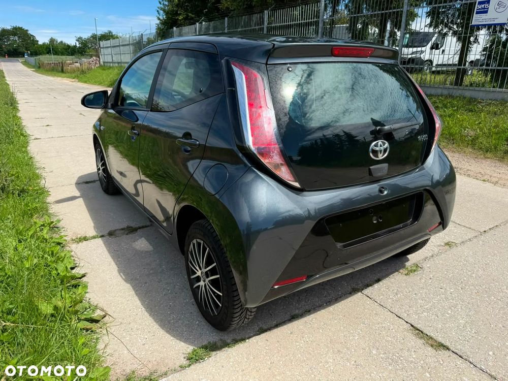 Toyota Aygo 1.0 VVT-i Sprint EU6 - 14
