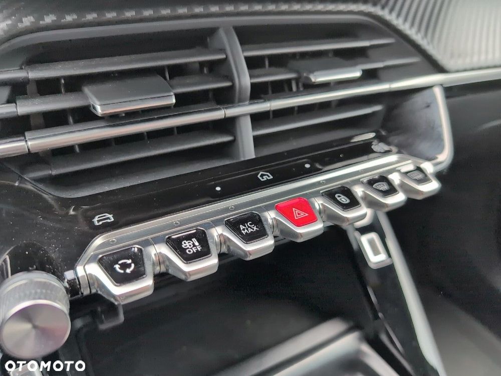 Peugeot 2008 e-2008 Allure - 16