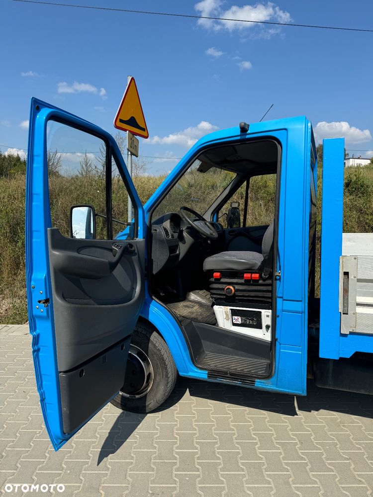 Mercedes-Benz 616 - 7