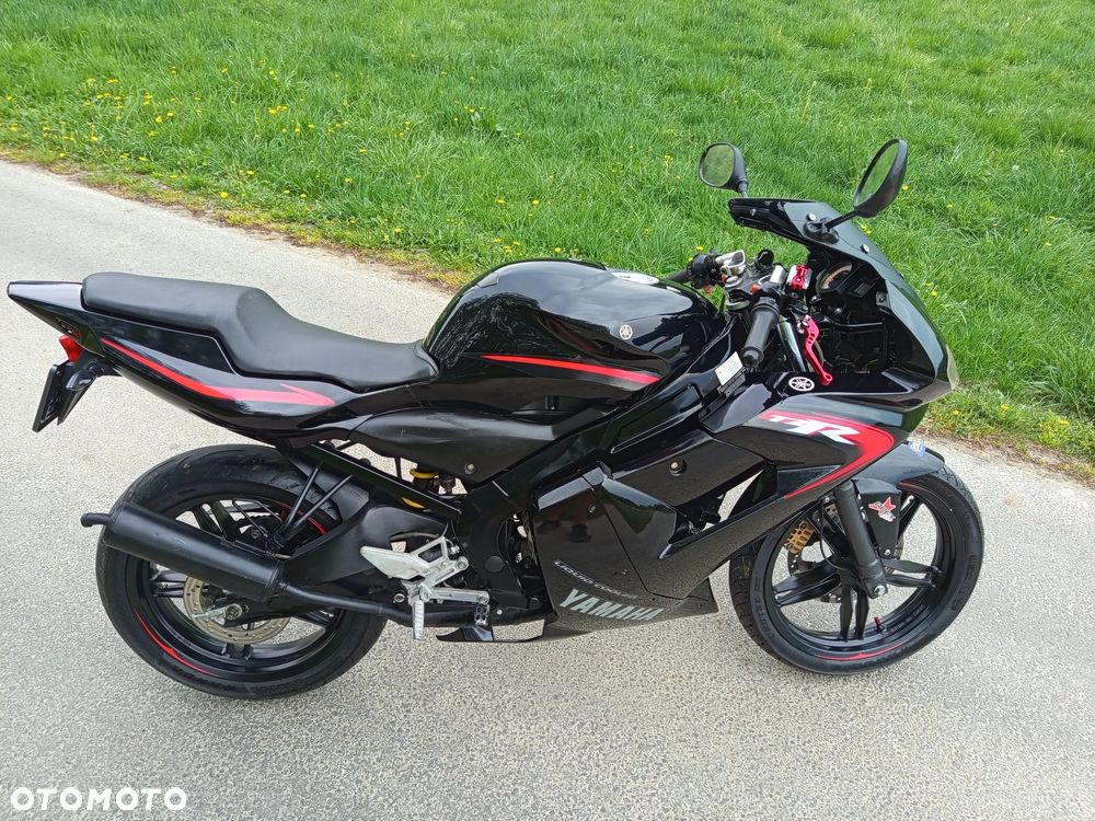 Yamaha TZR - 6