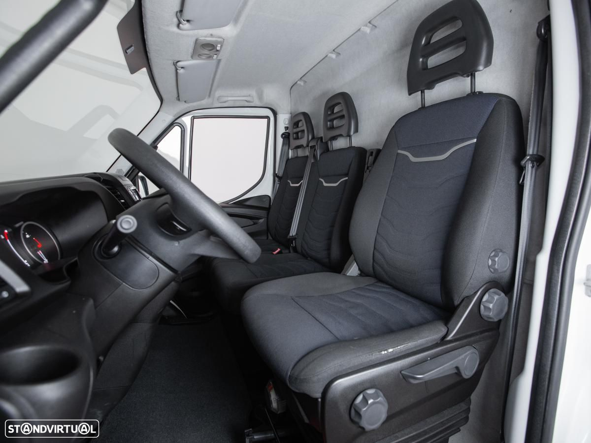 Iveco Daily 35S16V 4100 L4 c/IVA C/AUTOMATICA - 6
