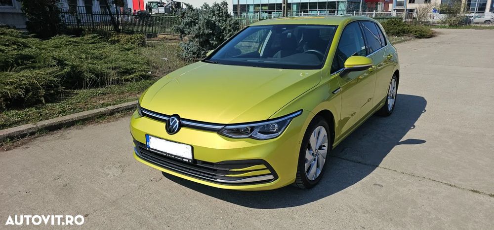 Volkswagen Golf 1.5 eTSI ACT DSG MHEV Style - 1