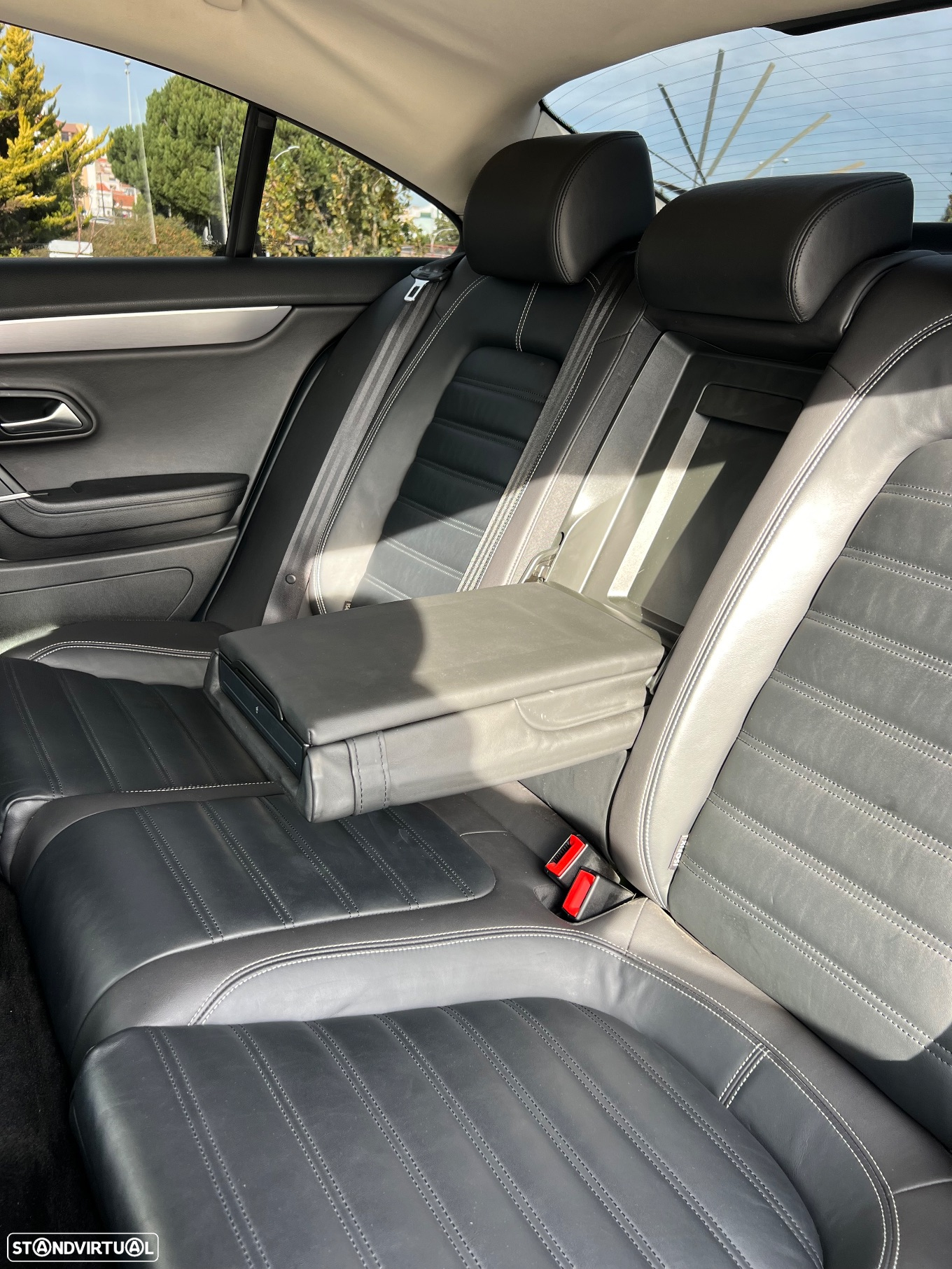 VW Passat CC - 57