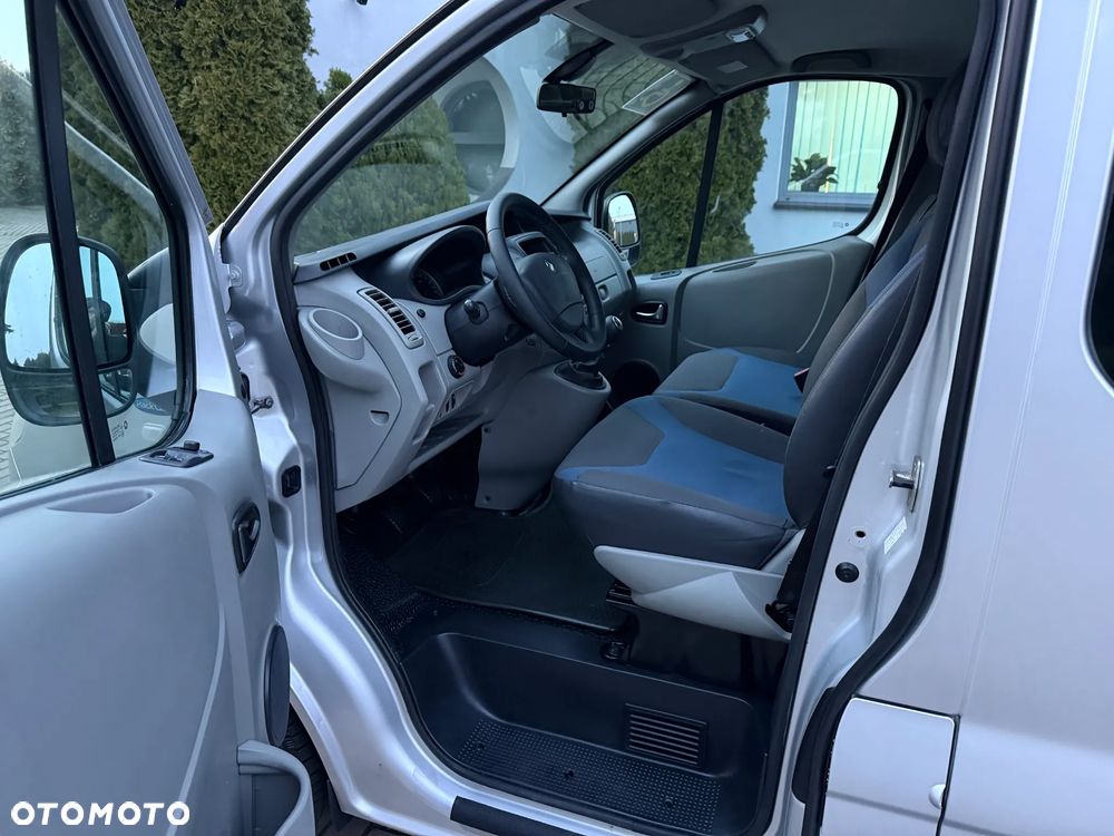 Renault Trafic Grand Passenger Pack Clim - 12