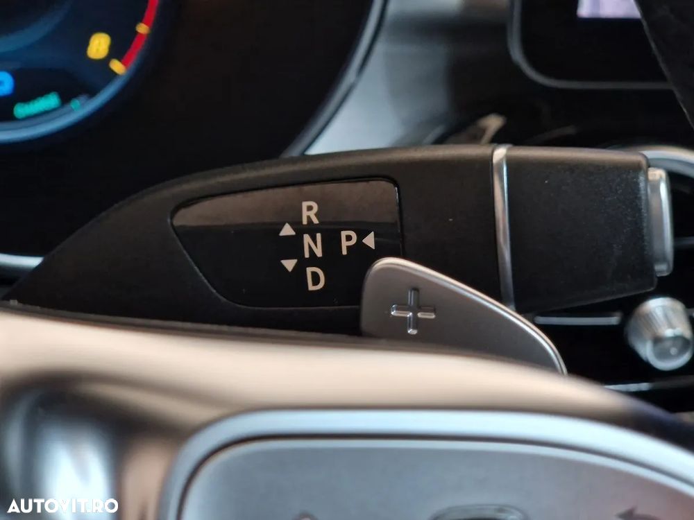 Mercedes-Benz GLC 200 4Matic 9G-TRONIC AMG Line - 29