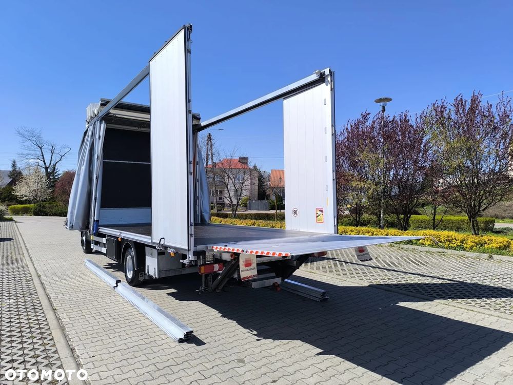 Iveco Daily 70C18 Sypialnia 2 Łóżka, WINDA!, 15 Palet, 2x Firana + Zsuwany Dach! - 16