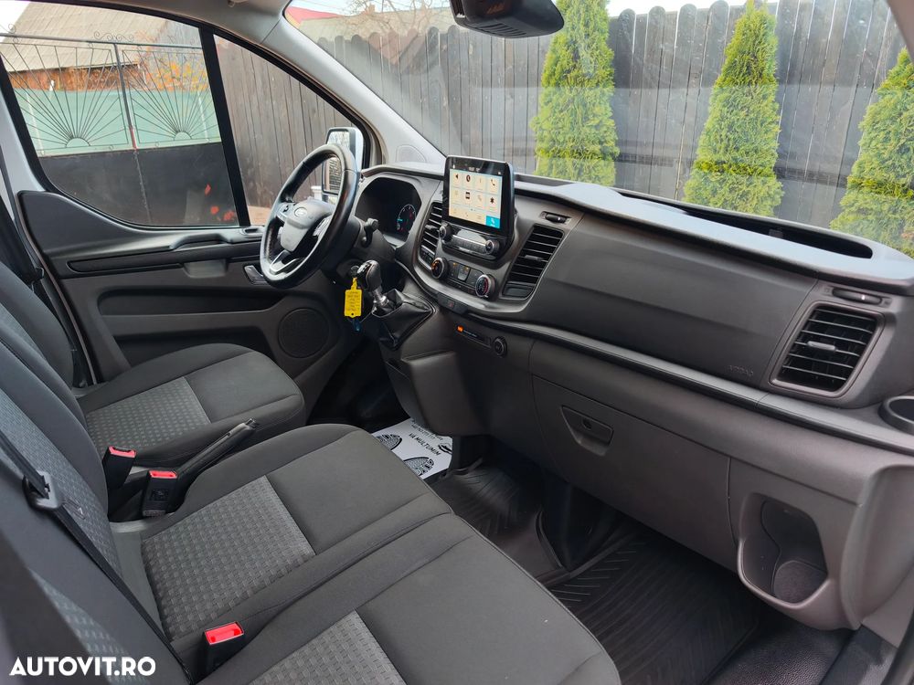 Ford Transit Custom - 23