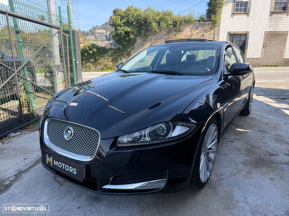Jaguar XF 2.2 D Premium Luxury - 5