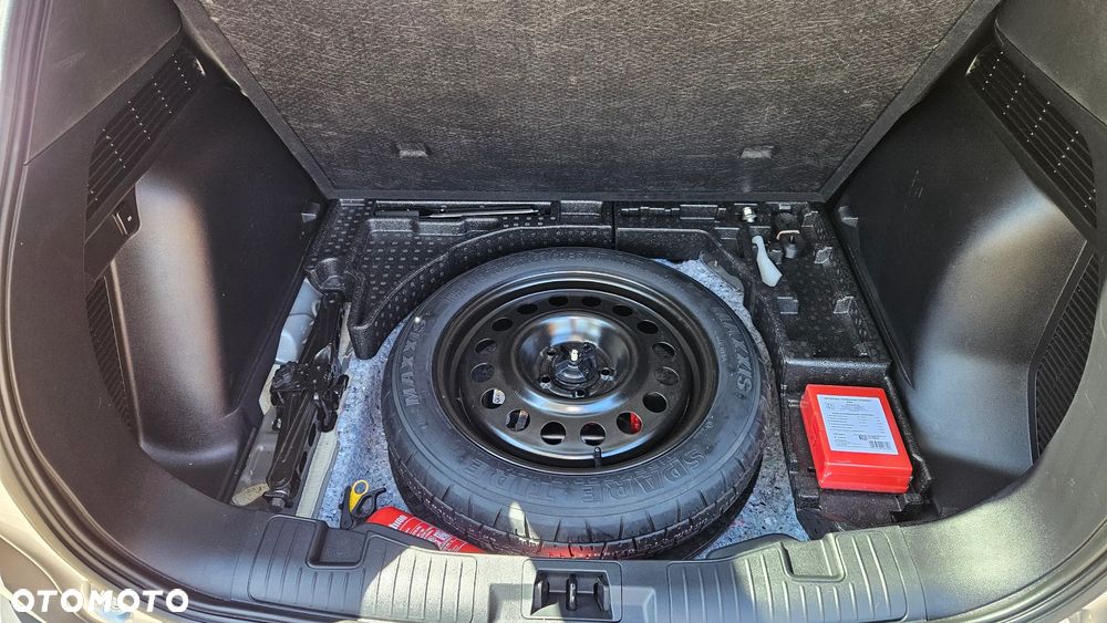 Ford Kuga - 39