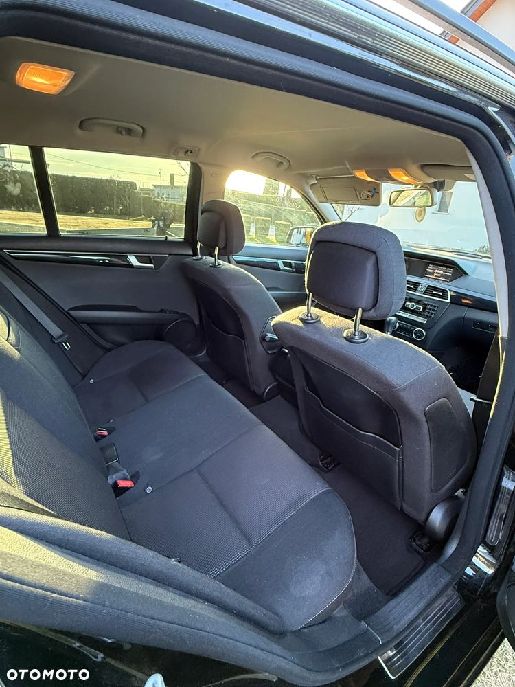 Mercedes-Benz Klasa C 200 CDI BlueEff Elegance - 18