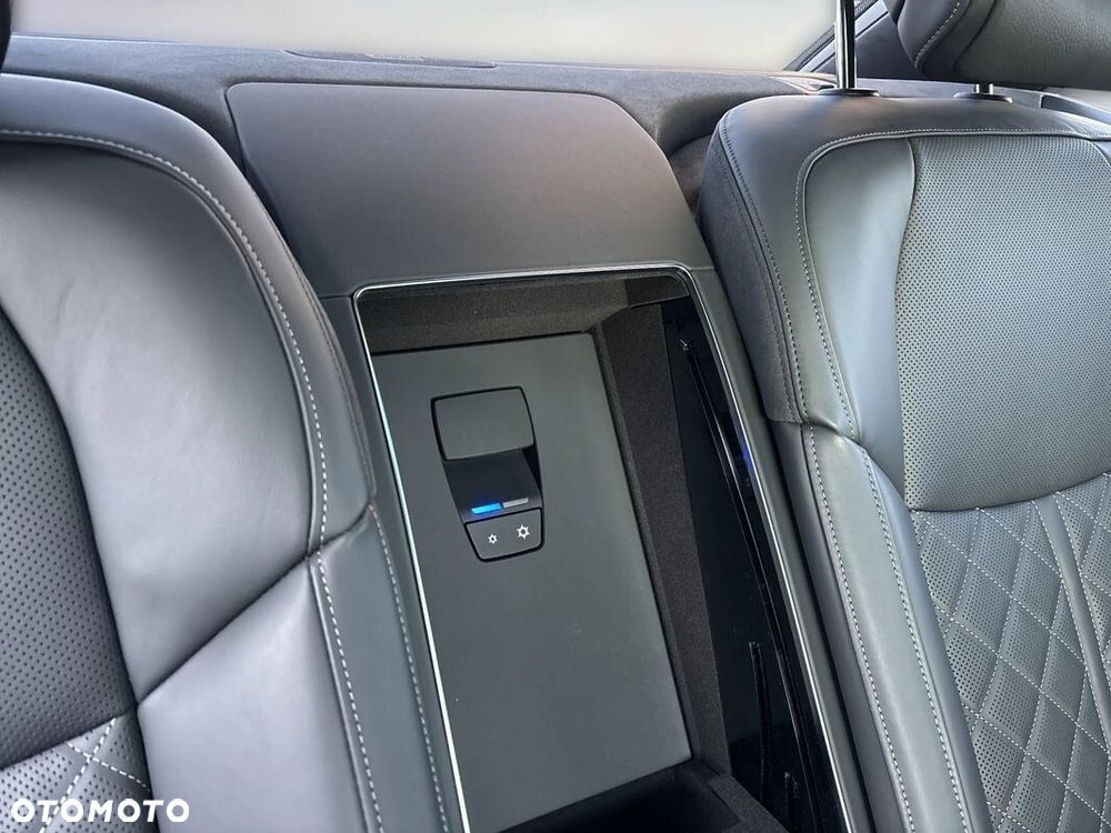 Audi A8 L 60 TFSI mHEV Quattro Tiptr - 17