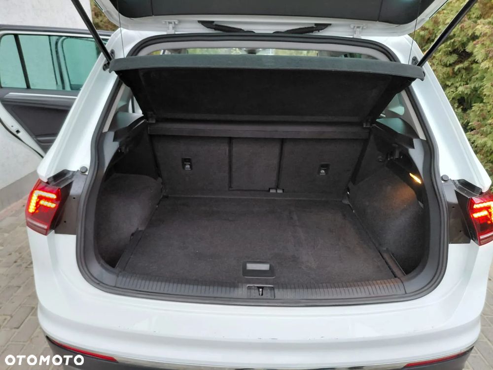 Volkswagen Tiguan - 26