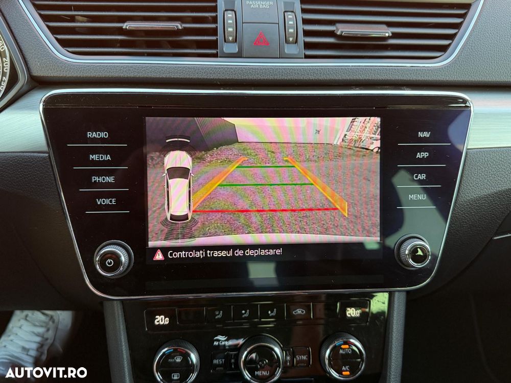 Skoda Superb 2.0 TDI DSG Active - 6