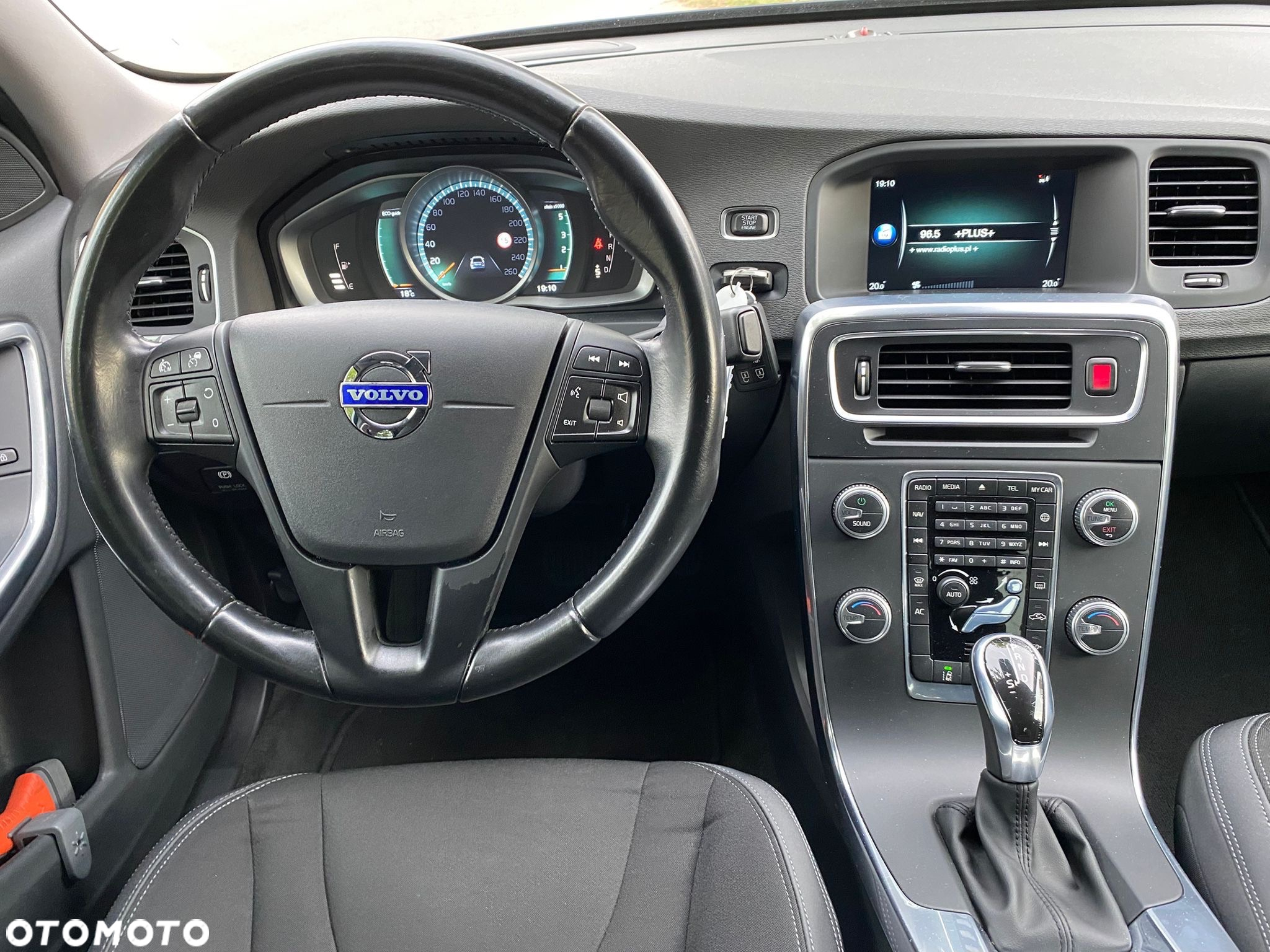 Volvo S60 D4 Drive-E Kinetic - 13
