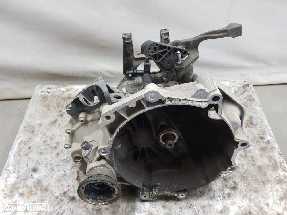CAIXA DE VELOCIDADES SEAT IBIZA SC 6J1 REF. LVE - 1