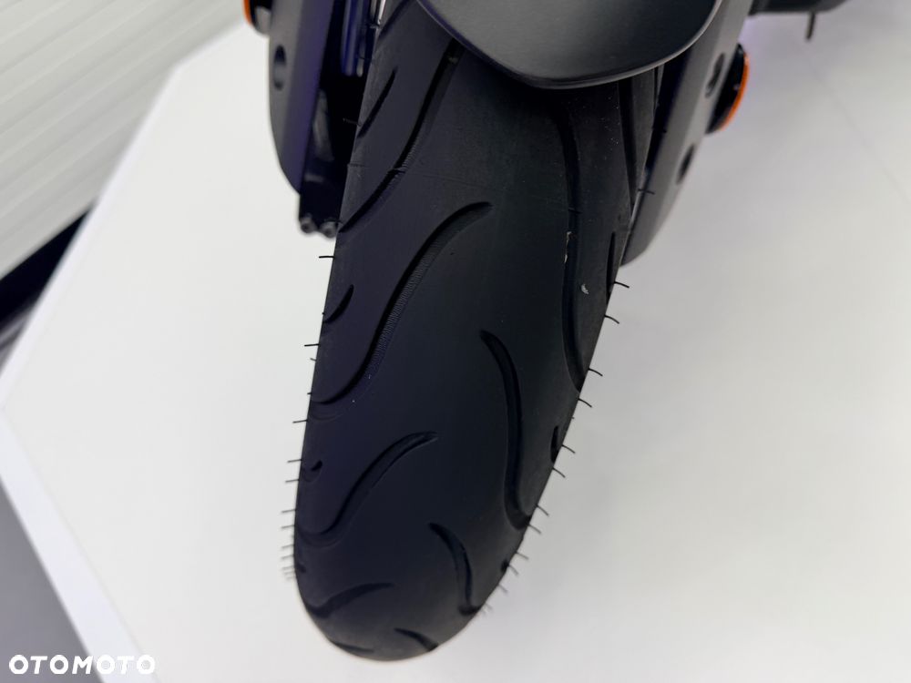 Yamaha MT - 19