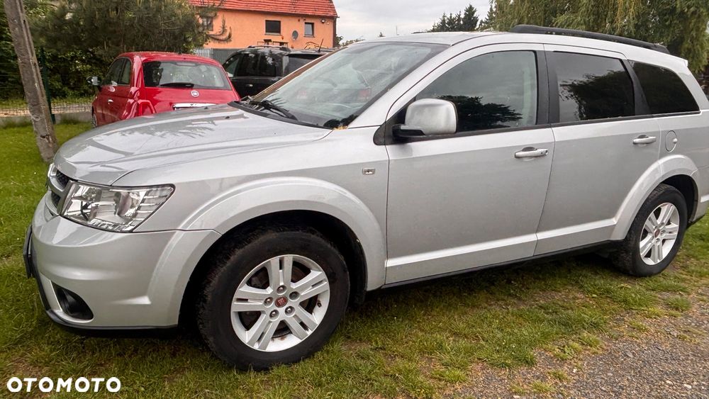 Fiat Freemont 2.0 Multijet 16V DPF Automatik Allrad Lounge - 3
