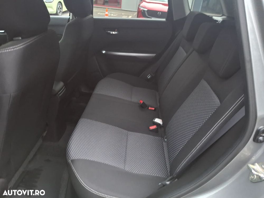 Suzuki Vitara 1.4 Passion - 11
