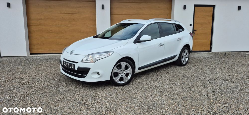 Renault Megane 2.0 16V Bose Edition CVT - 4