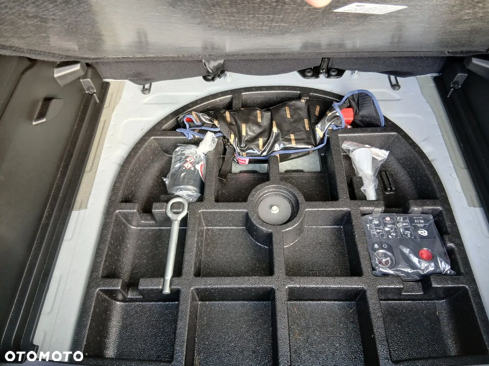 Jeep Renegade 1.5 T4 mHEV Altitude FWD S&S DCT - 15