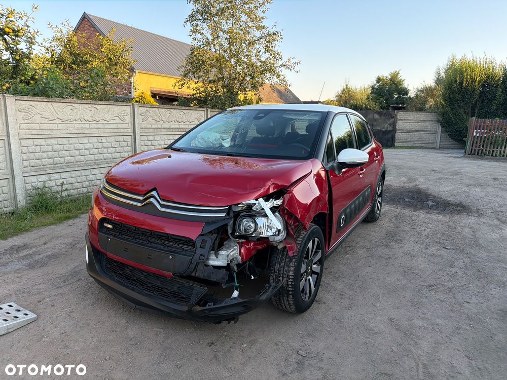 Citroën C3 Pure Tech 82 SHINE - 10