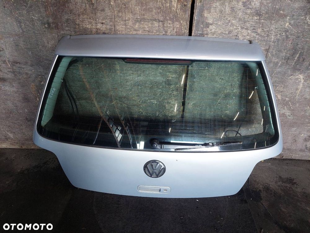 KLAPA BAGAŻNIKA + LAMPY VOLKSWAGEN GOLF IV HB 5D LB7Z ID: 235994 - 6
