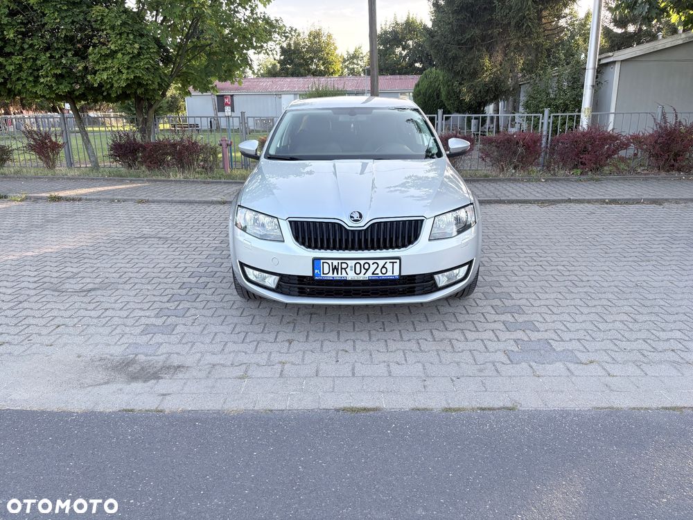 Skoda Octavia 2.0 TDI Ambition DSG - 7