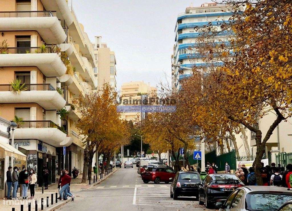 Terreno, lote, p/construção 45 apartamentos. Portugal, Algarve, Faro. - Grande imagem: 3/9