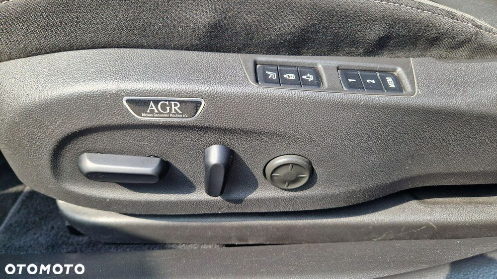 Opel Insignia - 33