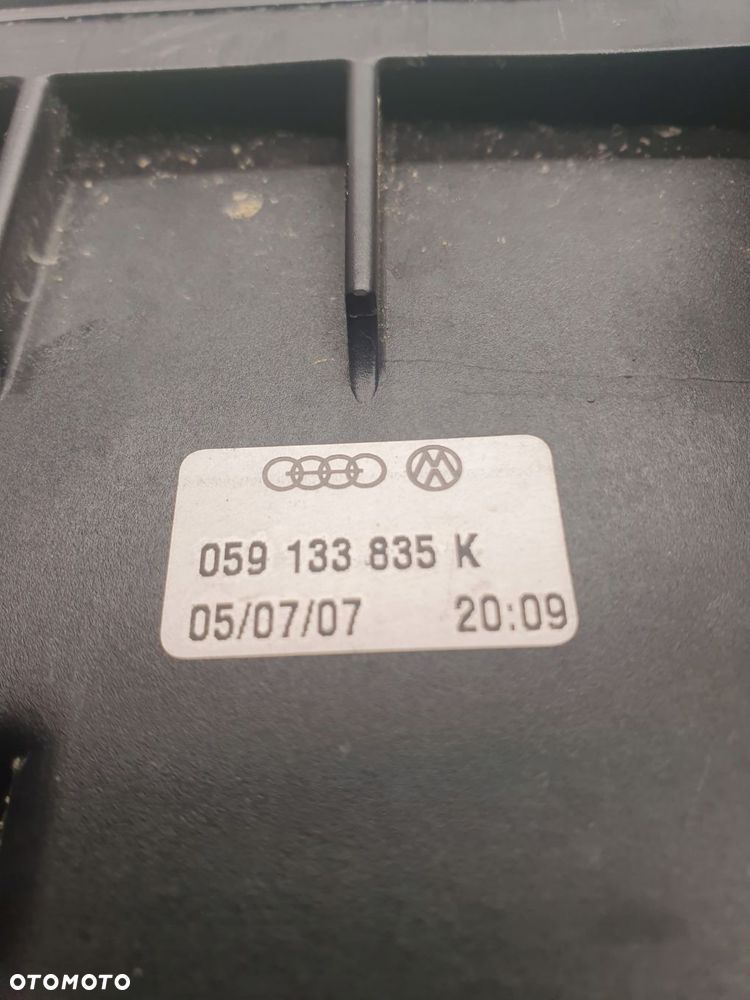 OBUDOWA FILTRA POWIETRZA A4 B7 2,7 3,0 059133835K - 5