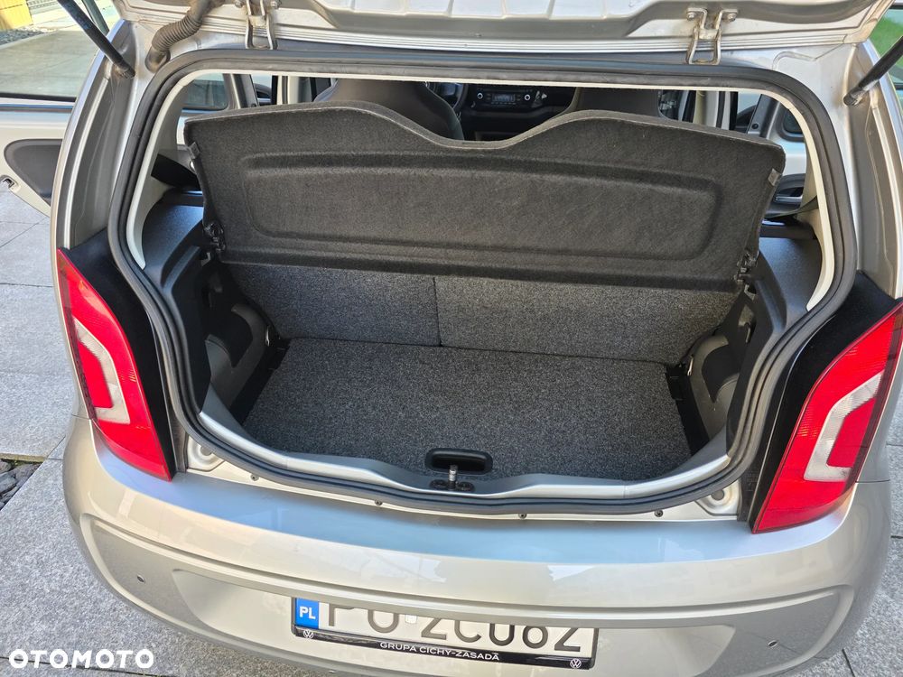 Volkswagen up! 1.0 move CityLine - 33