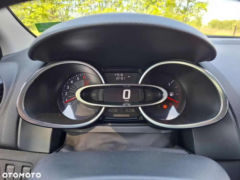 Renault Clio - 14