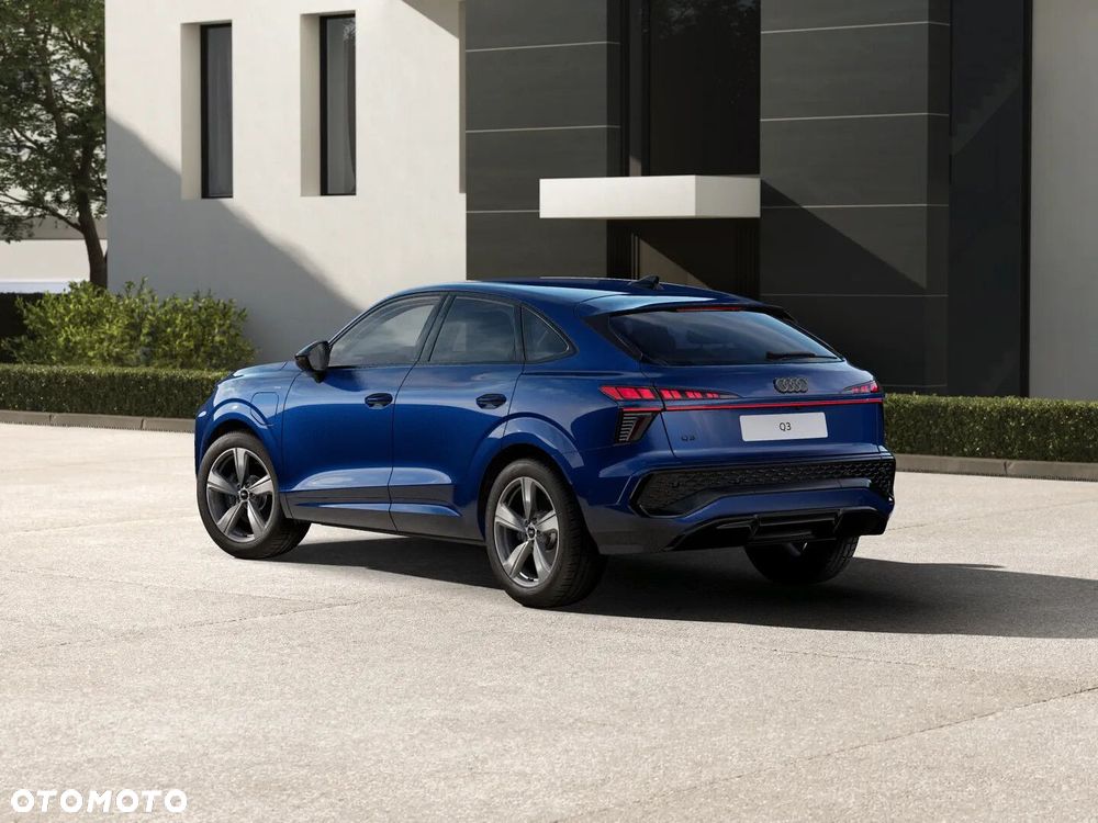 Audi Q3 Sportback - 3