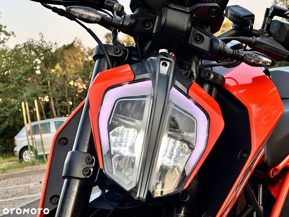 KTM Duke 125 - 7