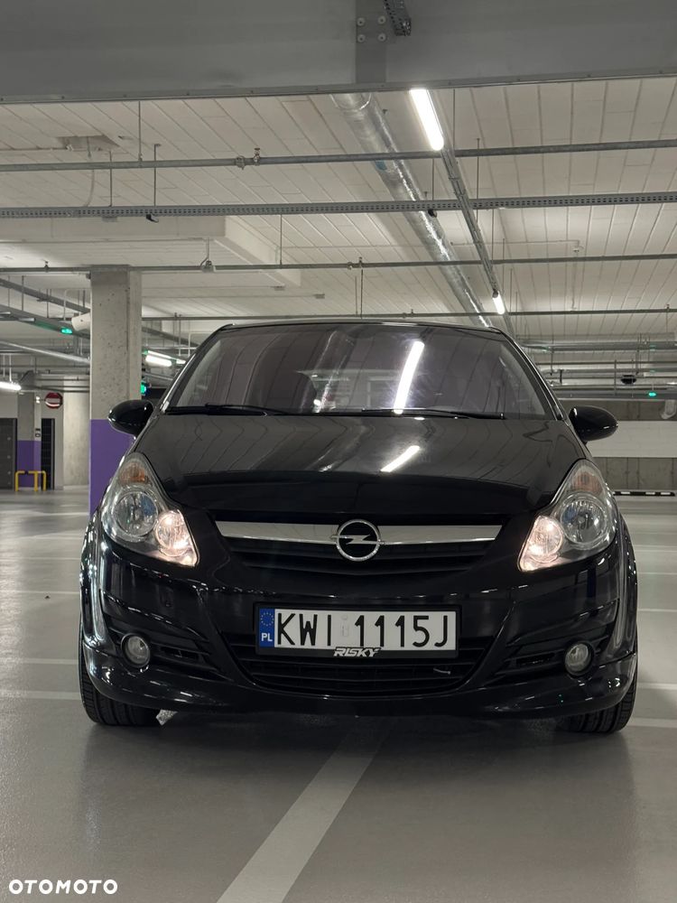 Opel Corsa 1.6 Turbo GSi - 4